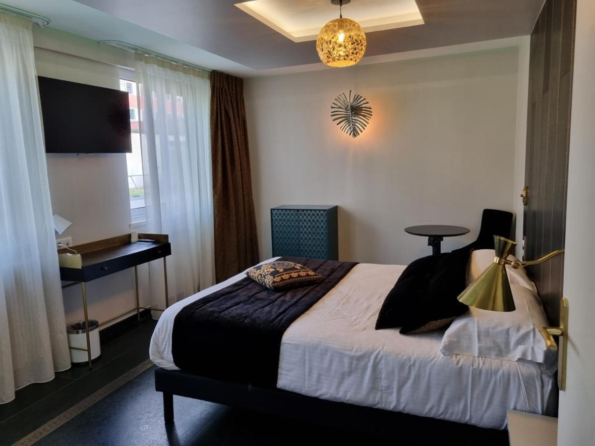 Hotel D'Angleterre Rouen Centre Gare Екстериор снимка